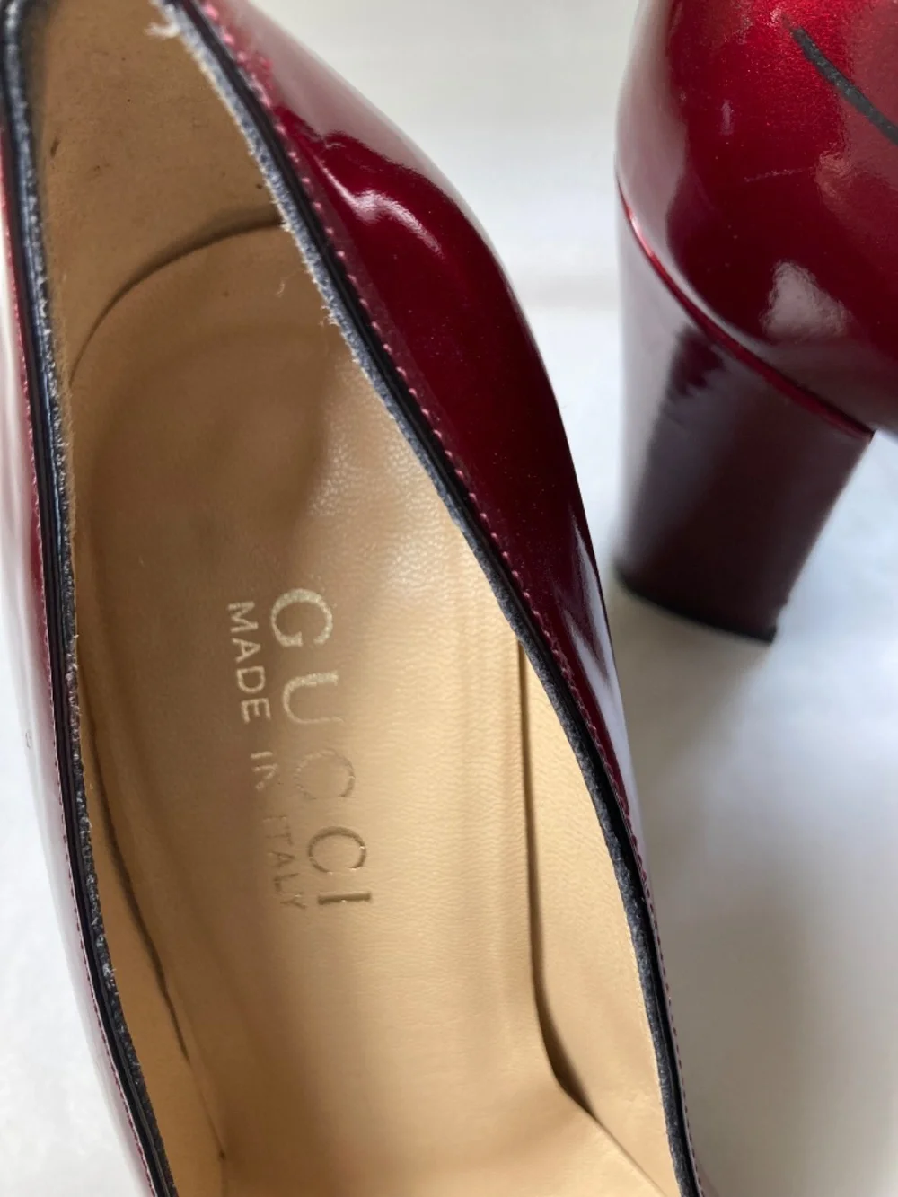 Gucci “Tom Ford” Era S6 Red Patent Pumps Sq Toe w Silver Horsebit Detail